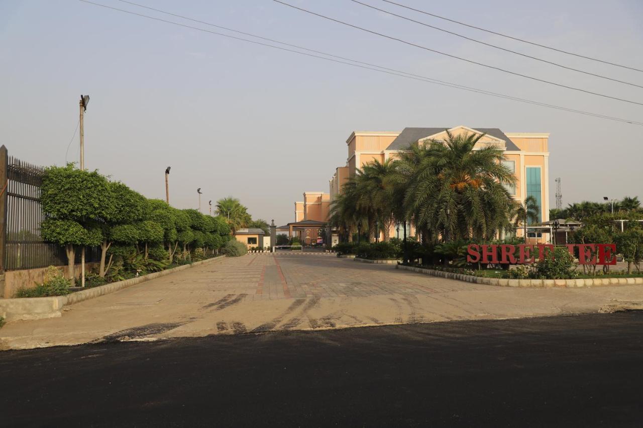 Shree Jee Vilas Sonipat Esterno foto